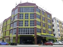 OYO 91185 Dancenter Sepang