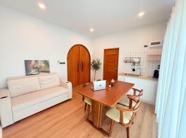 beloved summer at Ratchaburi，位于Ban Nong Nok Karian的酒店