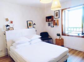 maison garroenea，位于萨尔的酒店