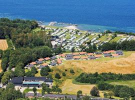 Løjt Holiday Center，位于奥本罗的酒店
