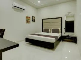 Super Collection O Ovel Hotel Grand