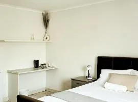 Bay Nomad Self-Catering Guesthouse