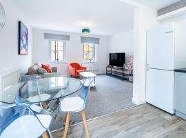 Two-bed Ground Floor Flat in Caerphilly Town Centre，位于卡菲利的酒店