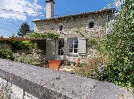 Holiday Home in Puygareau near Poitiers