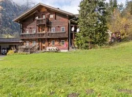 Chalet in Matrei near Ski Lift & Bus