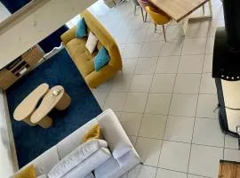 La Maison Jaune - 7 personnes - au calme