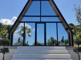 Utopia Inn უტოპია ინნ，位于巴统的酒店