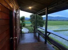 Baan PhuriChaya Doi Saket Chiang Mai Peaceful Stay with Mountain and Rice Field View