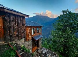 Parvatis Lap Luxury Hostel & Camps，位于卡索尔的酒店