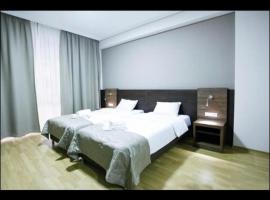 Hotel Victoria，位于第比利斯的酒店