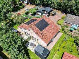 Beautiful villa on Park Boslust with cinema