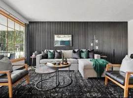 The Coal Stone throw away from Red Deer River 2BR House