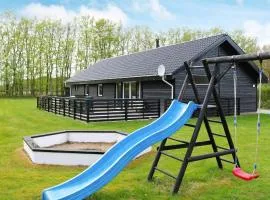 8 person holiday home in Storvorde-By Traum