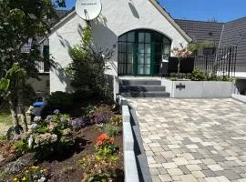 Modern renoviertes Appartment am Luisenhof