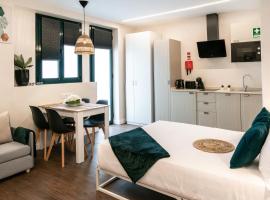 Social Lodge Cabouqueira Studios，位于丰沙尔的酒店