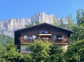 Chalet du grand cerf，位于塞尔沃兹的酒店