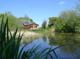 Welhams Meadow Holiday Lodges