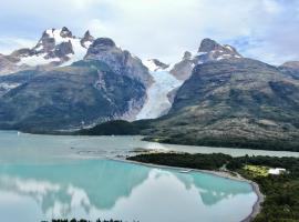 Monte Balmaceda Lodge & Glaciers，位于百内三塔的酒店