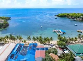 Mini Penthouse Beachfront - Bay View in West End