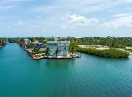 Harbour Place Suites