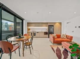 PerthViews Modern with Pool Gym