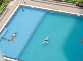 Monarchy Luxury Serviced Apartments - By Charm Homestay Vietnam