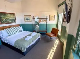 Courthouse Hotel