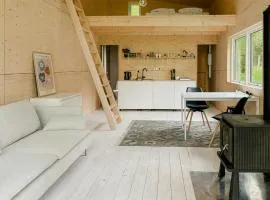 Timeless Home With Nature At Your Doorstep