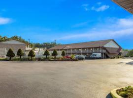 Days Inn by Wyndham Huntington，位于Pea Ridge的酒店