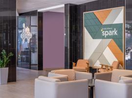 Spark by Hilton Lyon Park Saone，位于里昂的酒店