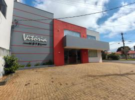 Hotel Vitória - Guaíra，位于瓜伊拉的酒店