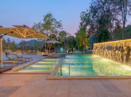 Paatlidun Safari Lodge, Jim Corbett，位于加尔加的酒店