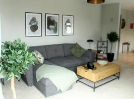 Riverside Haven in Ardara，位于阿达拉的酒店