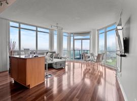 Downtown Condo with Picturesque View，位于多伦多的分契式公寓