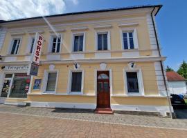 Ubytování v Zahradní，位于新博尔的酒店