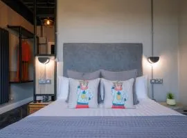 Hotel67