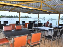 Seven Star Beach Resort，位于Vetāpālem的酒店