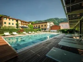 Park Hotel Regina - with air-condition and outdoor heated pool