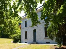 Spacious Durbuy group stay