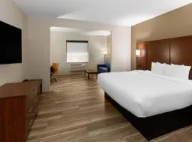 Wingate by Wyndham College Station South