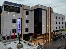 Humble Citadel Hotel