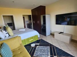 Ocean View Villas F3，位于爱德华港的带泳池的酒店