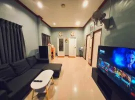 Gn story love บ้านเกาะล้าน 小珊瑚岛班泳池别墅