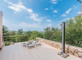 Apartments in Klimno - Insel Krk 13574，位于科里米诺的酒店