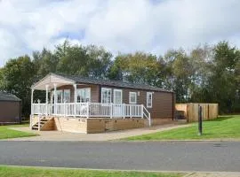 Aintree Lodge