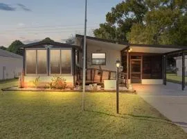 Porch, Lanai, Pet-Friendly & Golf Paths