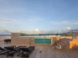 Distrito Puerto, Ocean & Mangrove Views