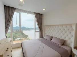Laid back at Del Mare Beachfront Bangsaray-Pattaya
