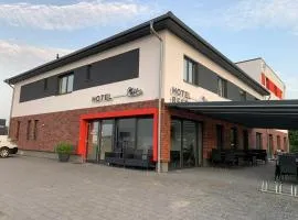 Ayhan Hotel