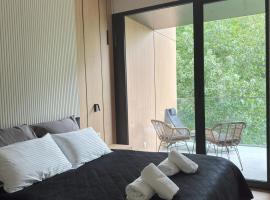 Omega Lake Apartments Nr 60，位于奥尔什丁的酒店